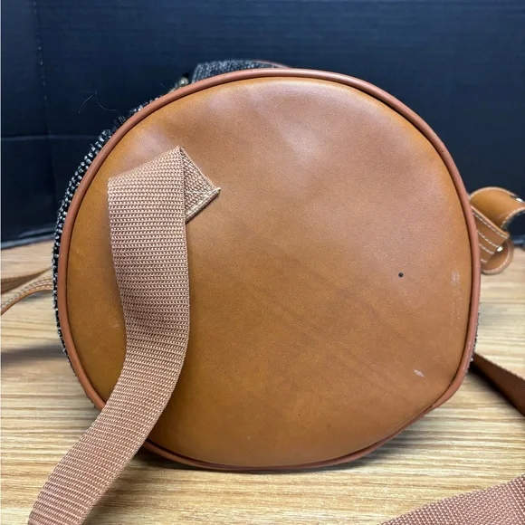 Vintage Oscar De Le Renta Studio Small Duffel Bag #4360 - Picture 5 of 8